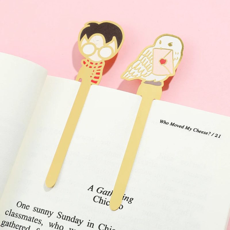 Magic Sorting Hat Metal Bookmark - Image 3